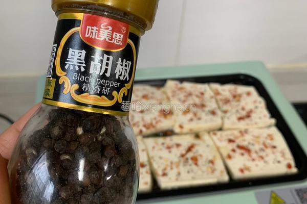 香煎嫩豆腐的做法图解4