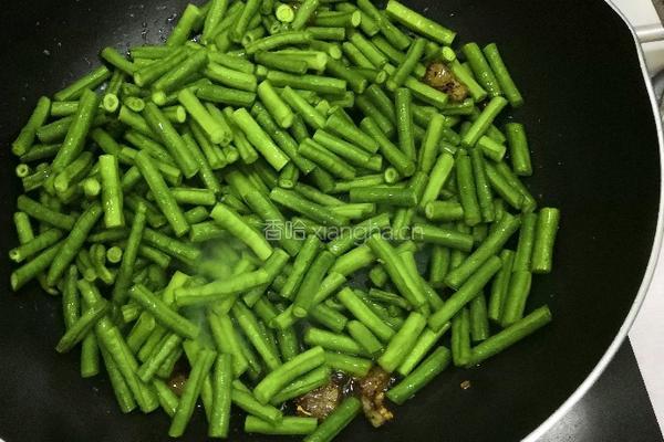 豆角炒肉的做法图解8