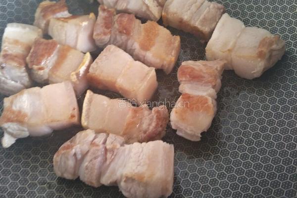 肥儿不腻的红烧肉的做法图解3