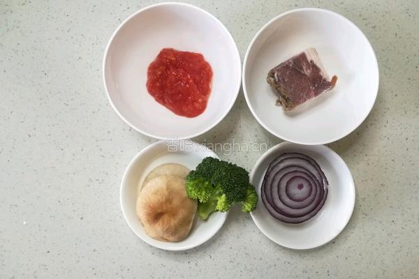 杂蔬炒面鱼 宝宝辅食营养食谱菜谱的做法图解1