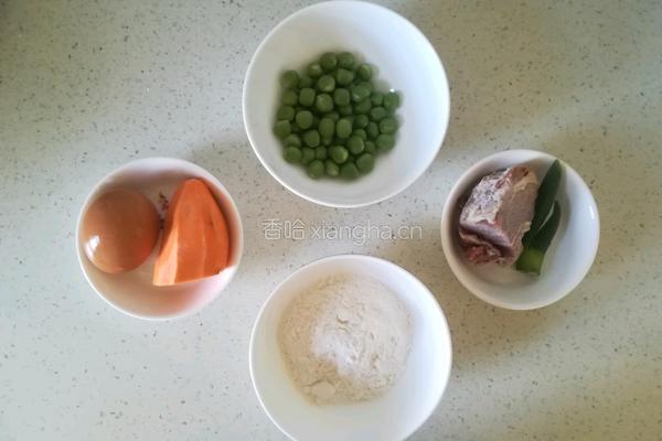 青豆羊肉蒸丸子 宝宝辅食营养食谱菜谱的做法图解1