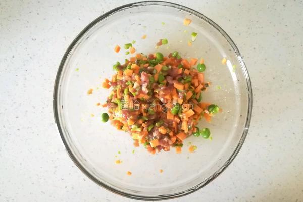青豆羊肉蒸丸子 宝宝辅食营养食谱菜谱的做法图解4