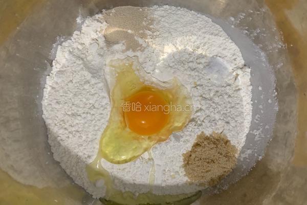 椰子油提子吐司(一次发酵)的做法图解1
