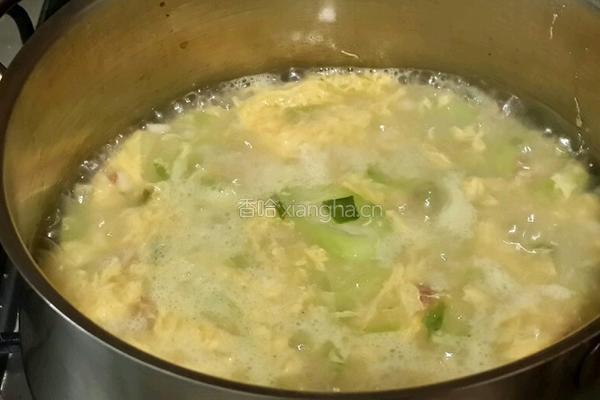 火腿菌菇丝瓜汤的做法图解8