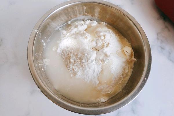 芝麻豆沙糯米饼的做法图解5