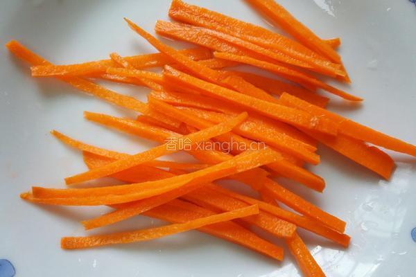 蒜薹炒肉丝的做法图解2