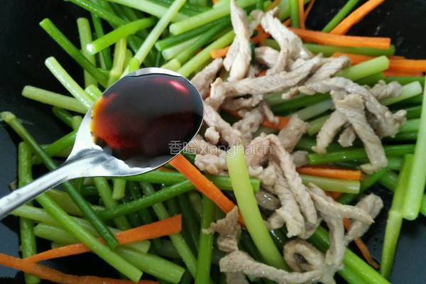 蒜薹炒肉丝的做法图解8