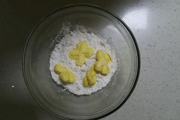 酥皮菠萝派 宝宝辅食营养食谱菜谱的做法图解2