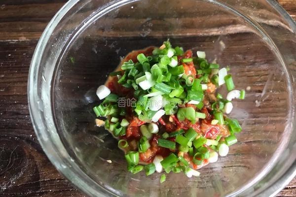 辣椒酱拌生菜的做法图解4