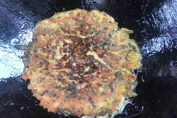 红椒香椿鸡蛋饼的做法图解9