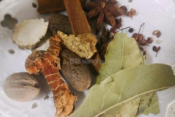 砂锅春笋炖牛肉的做法图解6