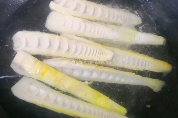 砂锅春笋炖牛肉的做法图解14