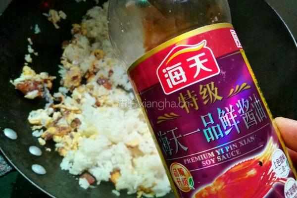 腊肠蛋炒饭的做法图解9