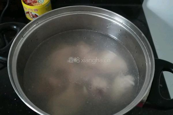 大盘鸡的做法图解1