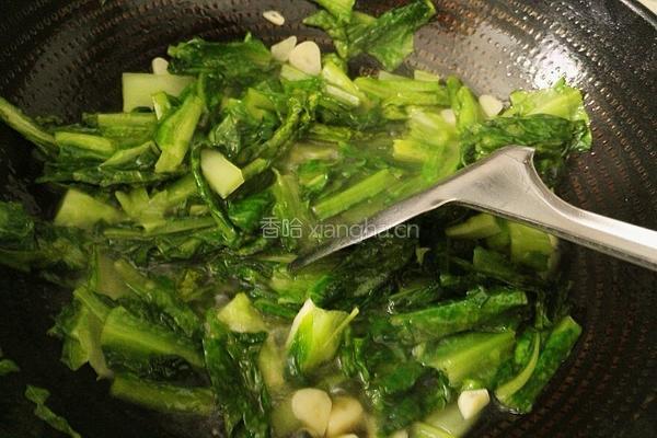 清炒油麦菜的做法图解7
