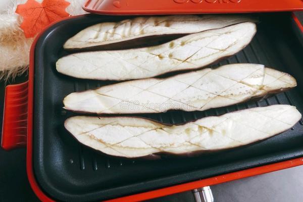 家庭版蒜香烤茄子的做法图解13