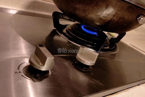 卤肥肠的做法图解10