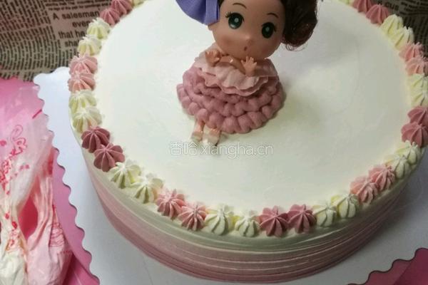 迷糊娃娃生日蛋糕的做法图解7