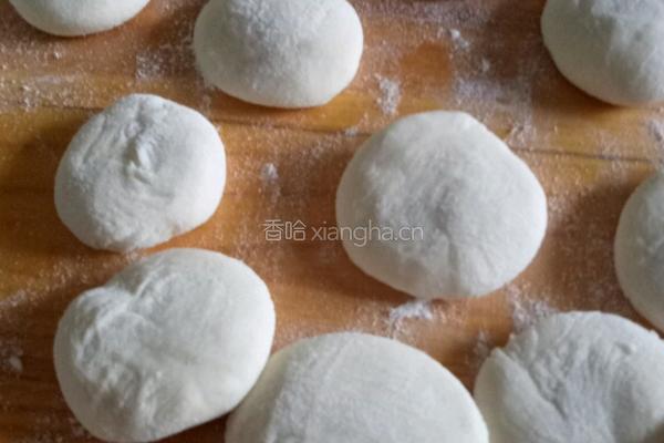 韭菜猪肉馅饺子的做法图解7