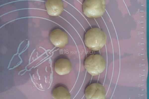 不用醒面的蛋黄酥 的做法图解6