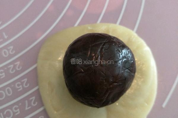 不用醒面的蛋黄酥 的做法图解13