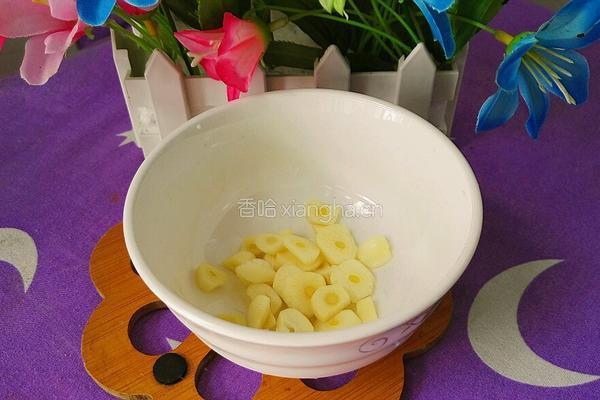 清炒生菜的做法图解3