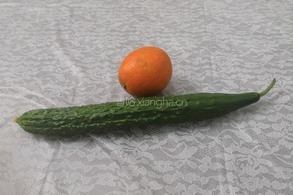 小熊抱抱橙的做法图解1