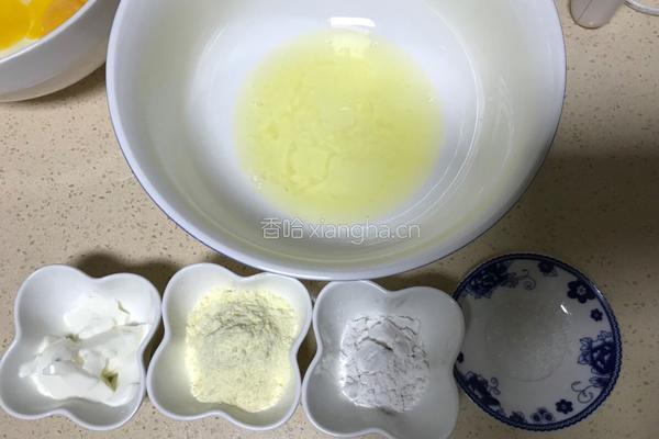 芒果酸奶堡尔美克蛋糕的做法图解1