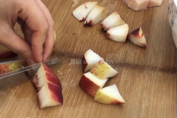 油桃胭脂红沙拉的做法图解3