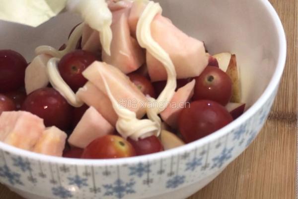 油桃胭脂红沙拉的做法图解4