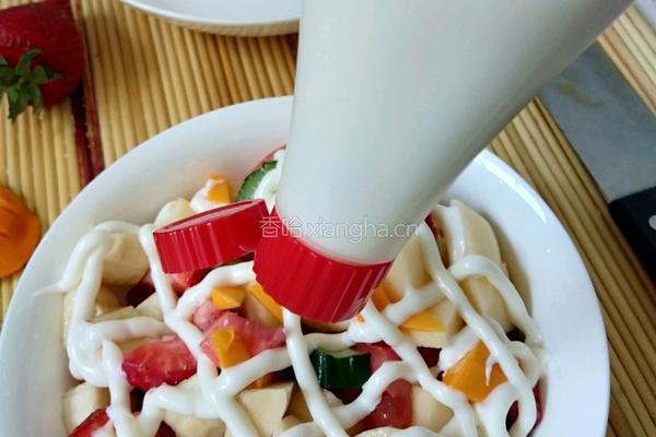 水果蔬菜沙拉的做法图解5