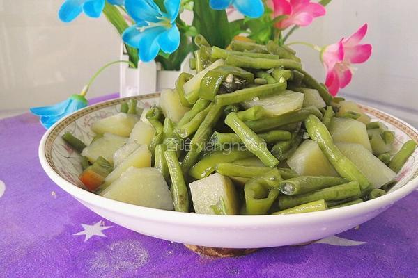 豆角烧土豆的做法图解12