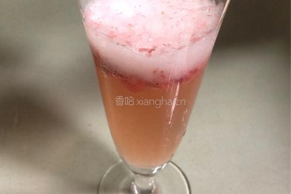 草莓雪碧益力多的做法图解4