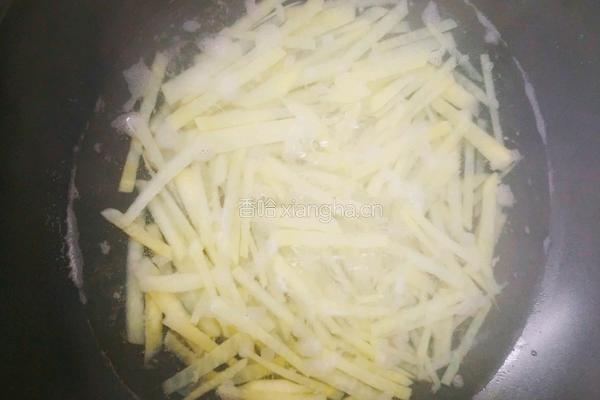 酸辣土豆丝的做法图解2