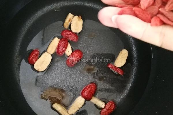 红枣芒果桃胶羹的做法图解7