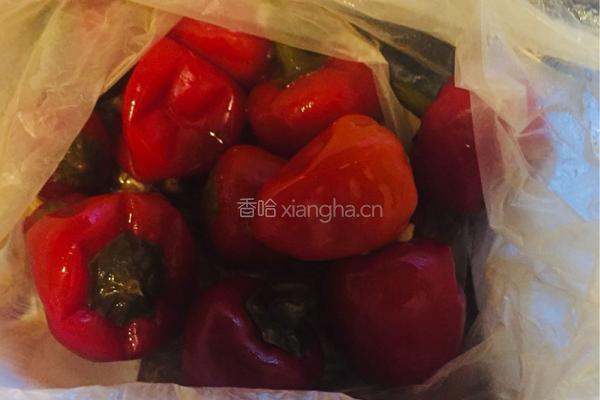 家菜泡椒鲫鱼的做法图解7