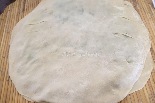 韭菜鸡蛋虾皮饼的做法图解4
