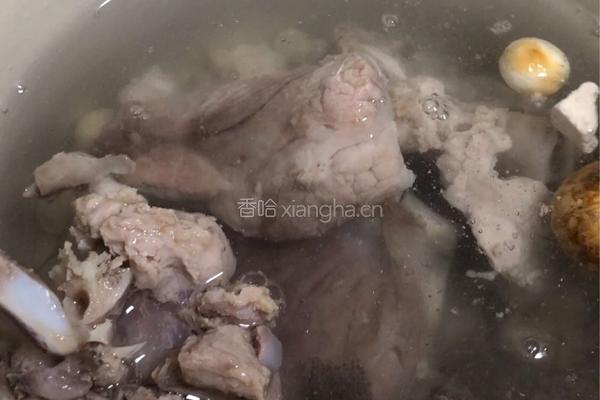无花果四神汤的做法图解4