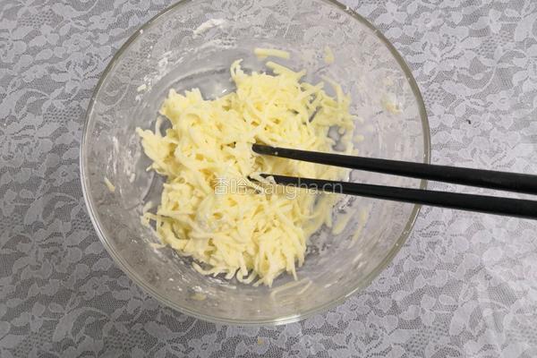 苹果鸟巢鸡蛋饼的做法图解5
