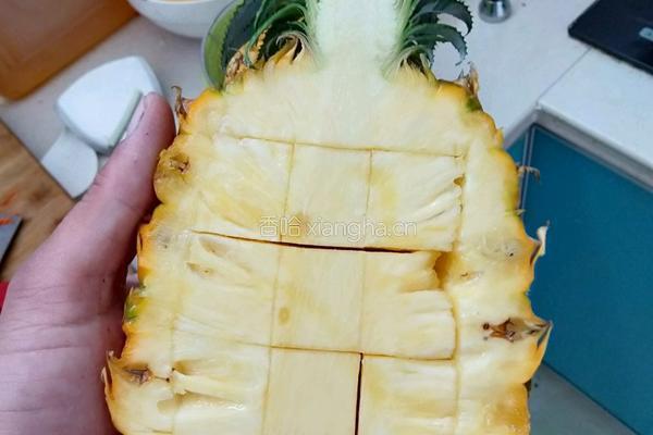 菠萝炒饭的做法图解2