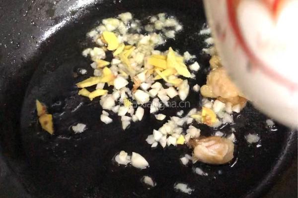 菠萝炒鸡的做法图解4