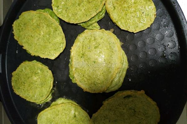 菠菜鸡蛋饼的做法图解5