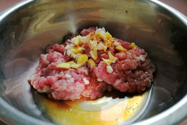 五香肉饼的做法图解4