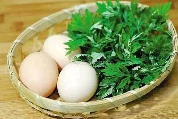 艾蒿鸡蛋饼的做法图解1
