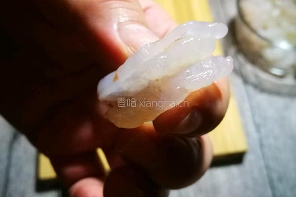 芒果青豆炒虾仁的做法图解2