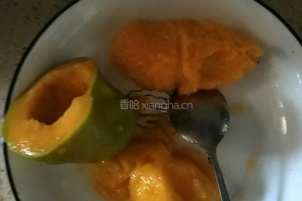 芒果奶昔的做法图解2
