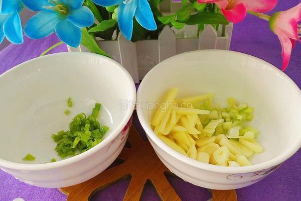 清蒸苹果鱼的做法图解2