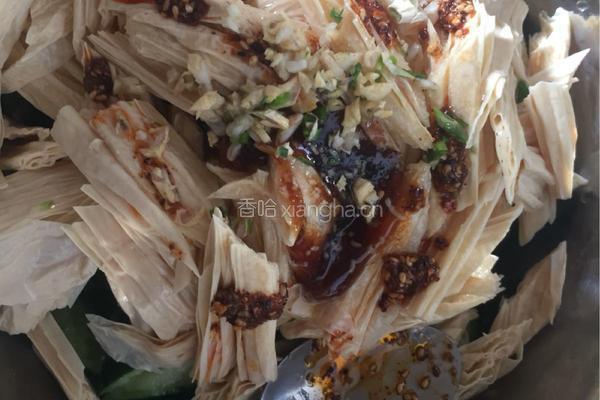 黄瓜拌腐竹的做法图解4