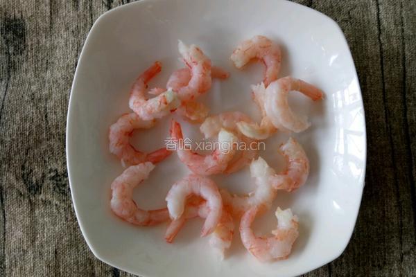 菠萝虾仁炒饭的做法图解2