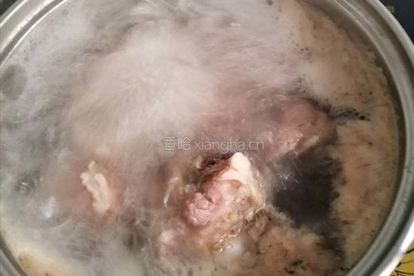 黄豆菜干猪骨汤的做法图解5